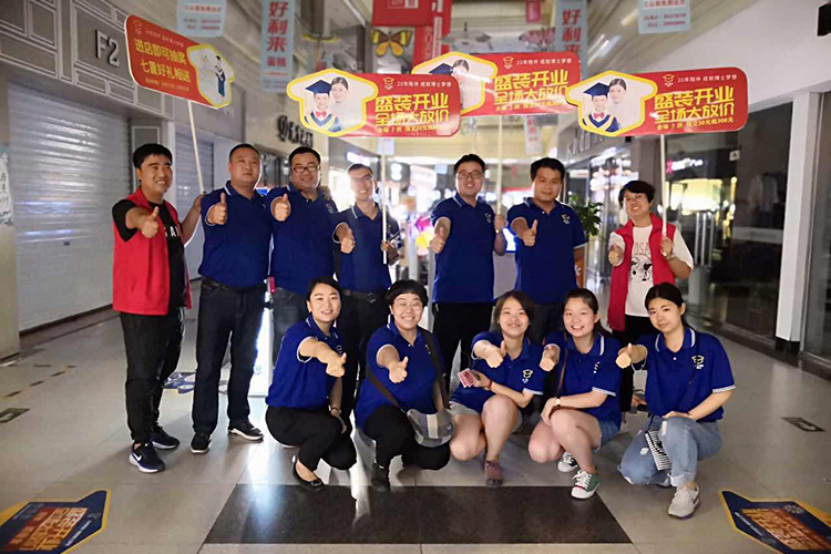 博士有成陽(yáng)泉市新店開(kāi)業(yè)，2天賣(mài)53套，學(xué)習(xí)桌椅財(cái)富年，已經(jīng)來(lái)臨
