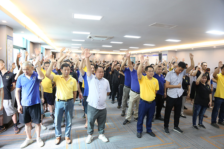 博士有成6月全廠職工動(dòng)員大會(huì)——統(tǒng)一思想謀新篇，整頓精神再出發(fā)！